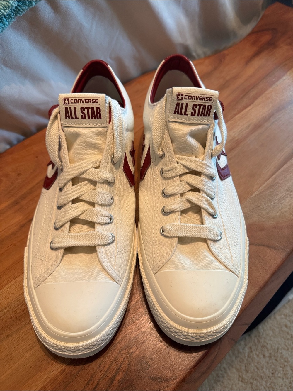 Converse Low Top Sneakers in Cream with Burgundy Accents